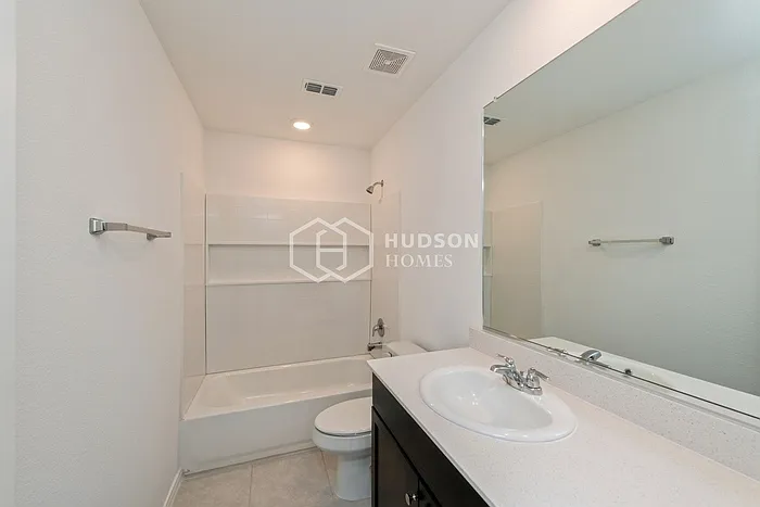 2983 Wallace Wells Ct — Photo 12