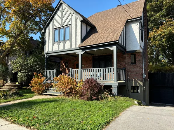 5585 Chemin Queen Farm, Hampstead, QC H3X 1W6