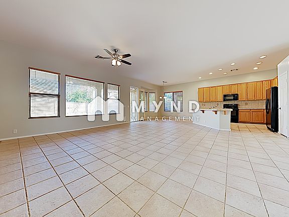 4th image of 8004 W Tonopah Dr