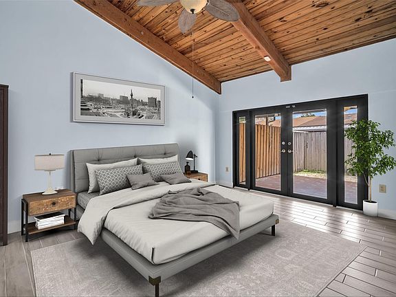 3rd image of 2341 Walnut Court #2341