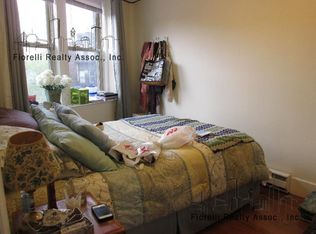 186 Endicott St #14, Boston, MA 02113