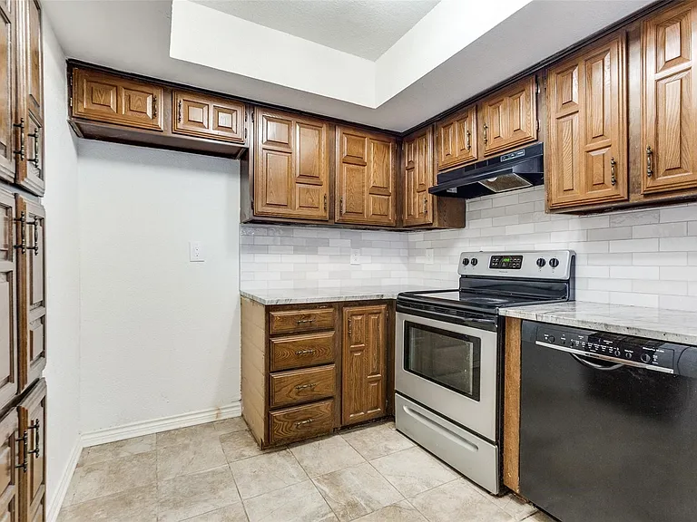 14151 Montfort Dr #339 — Photo 6