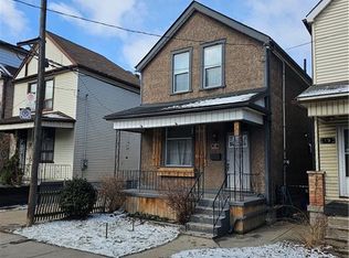 17 Minto Ave, Hamilton, ON L8L 6E1