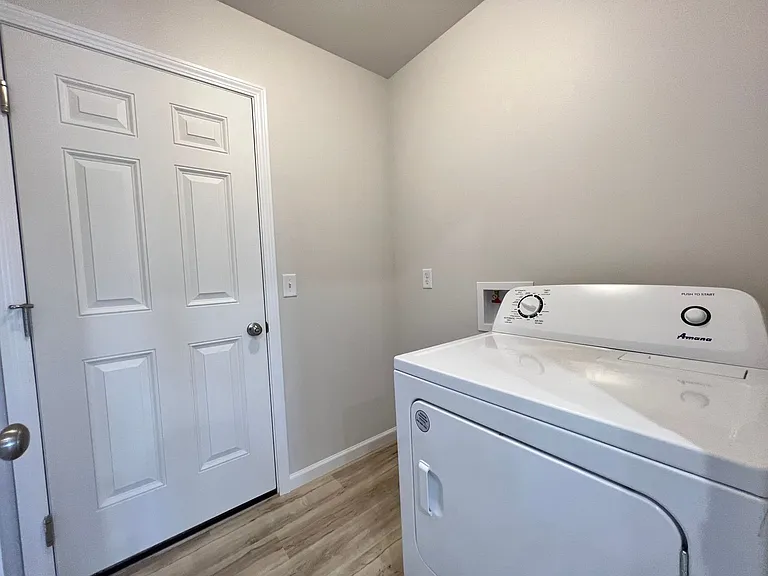106 Marshall Loop — Photo 7