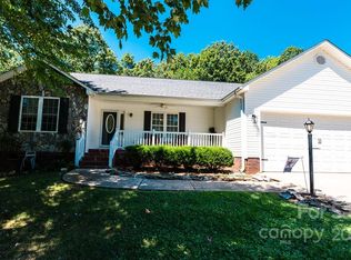 722 Redah Ave, Locust, NC 28097