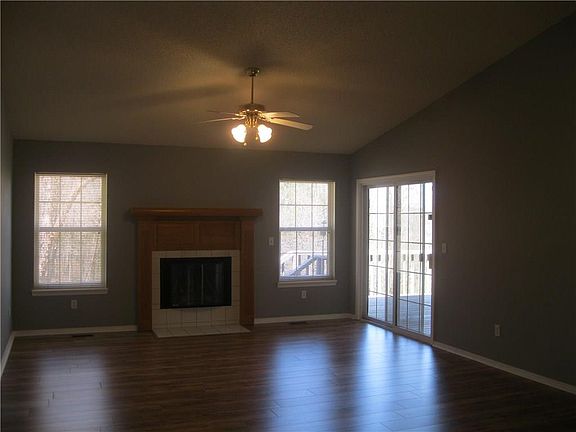 2nd image of 3 Scalloway Dr