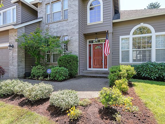 2nd image of 17858 SW Ballard Ln