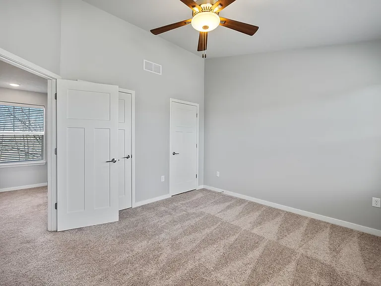 Cove at Kettlestone Townhomes — Photo 15