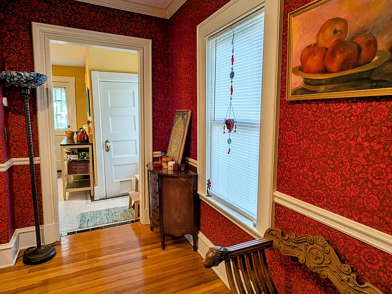 14 Highland Ave — Photo 33