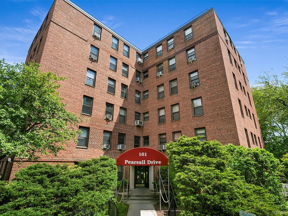 1st image of 161 Pearsall Drive #6H