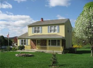 1 Rera Ct, Washingtonville, NY 10992