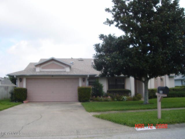 1st image of 820 Sandhurst Ct #0