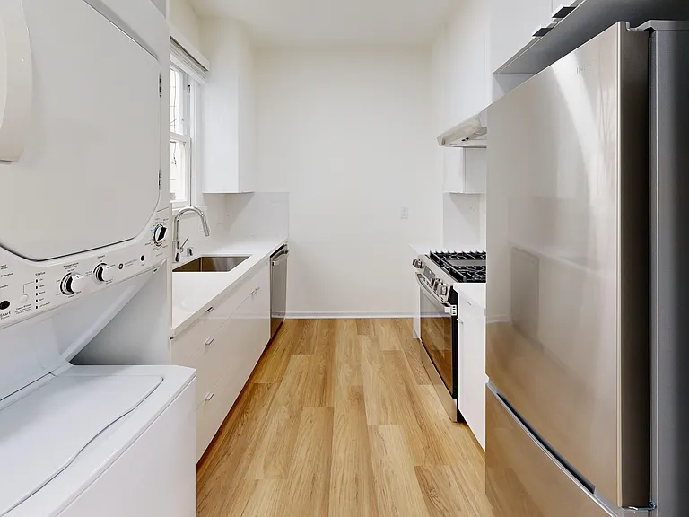 800 Duboce Ave — Photo 23