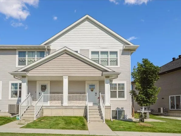 2462 Roycroft Aly, Marion, IA 52302