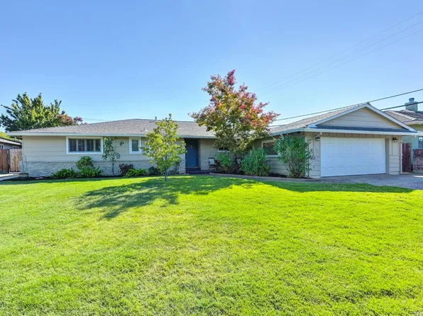 6733 Swenson Way, Sacramento, CA 95831
