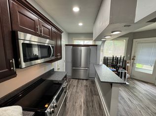 706 E Illinois Ave #1, Morris, IL 60450