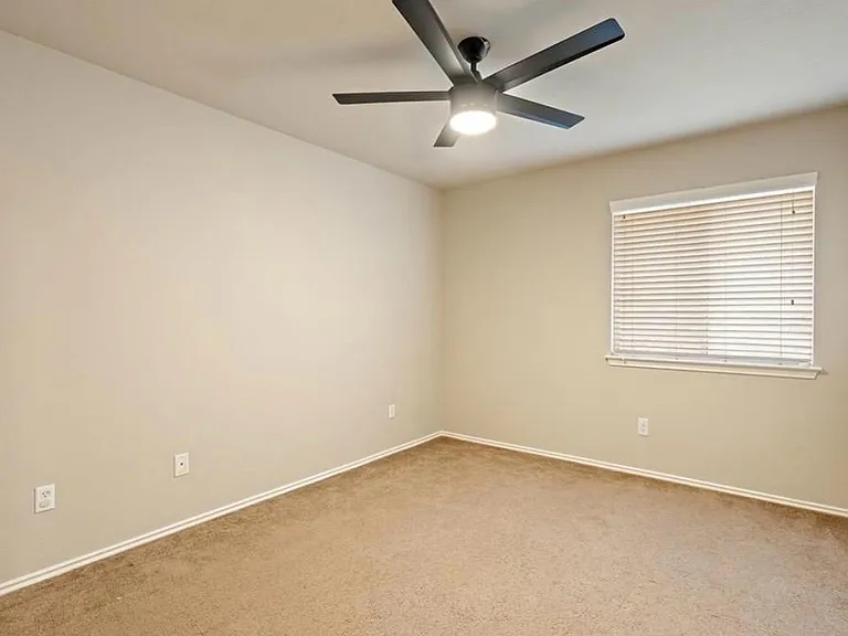 2605 Butler Way — Photo 18