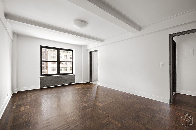 1st image of 56 7th Ave APT 7L