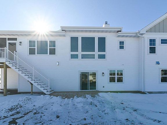 5th image of 7684 Stonecrop Way