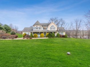 27 Grosso Ct, Montgomery, NY 12549