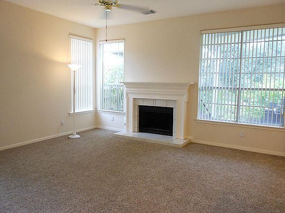 2nd image of 20607 Fawnbrook Ct