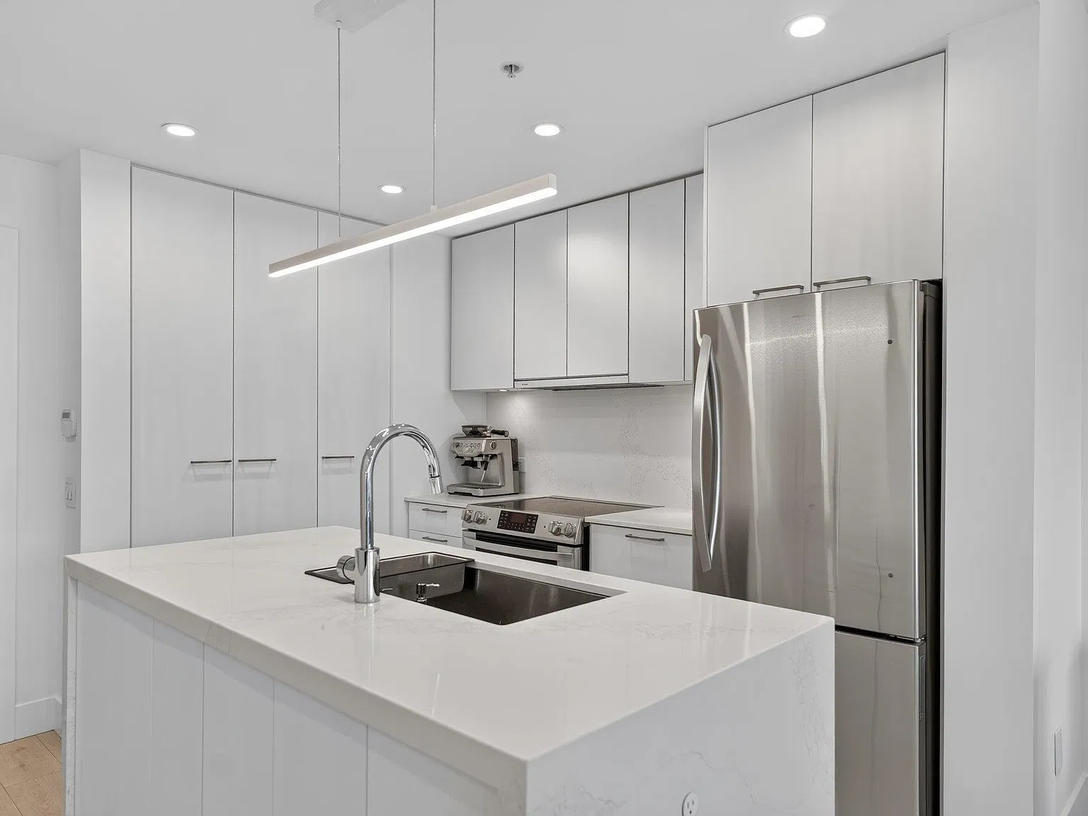 1 bed, 605 sqft, $2,950 — Photo 3