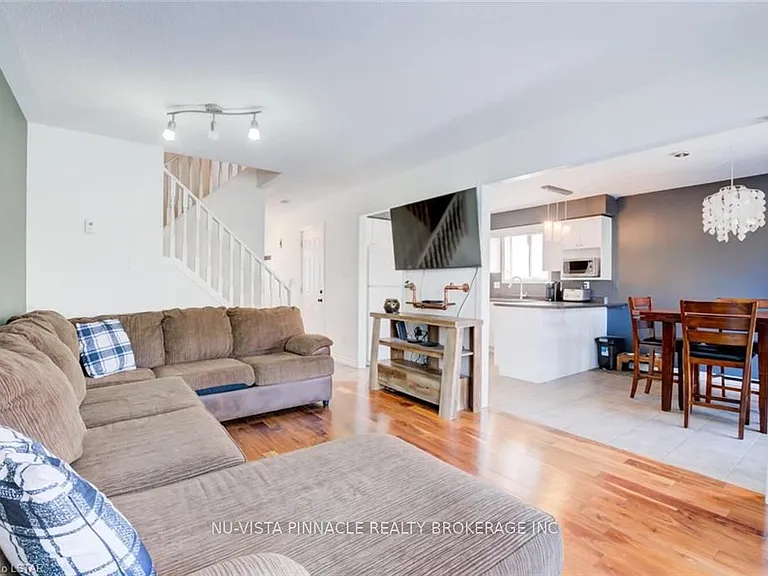 96 Reid Ct — Photo 15