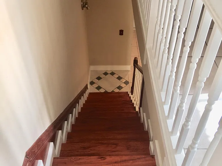 139 Sparrow Dr #1A — Photo 10
