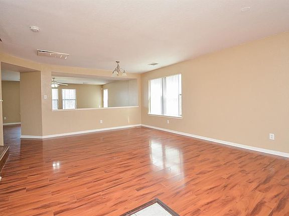 5th image of 15426 Lynford Crest Dr