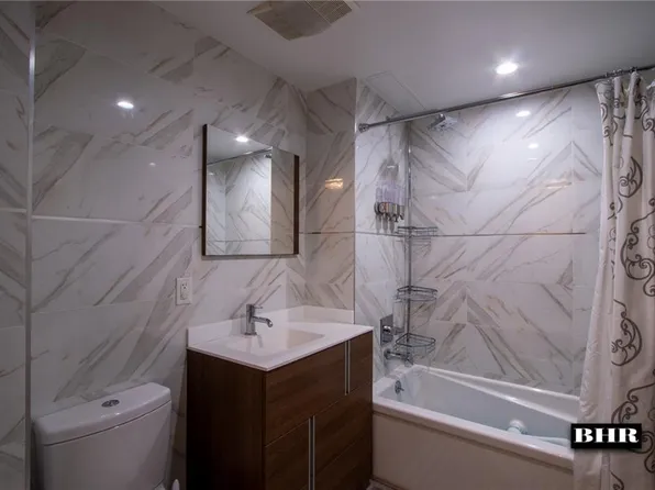 3435 Guider Avenue image 9 of 14