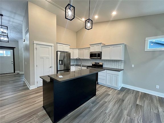 2nd image of 9086 Tatum Dr