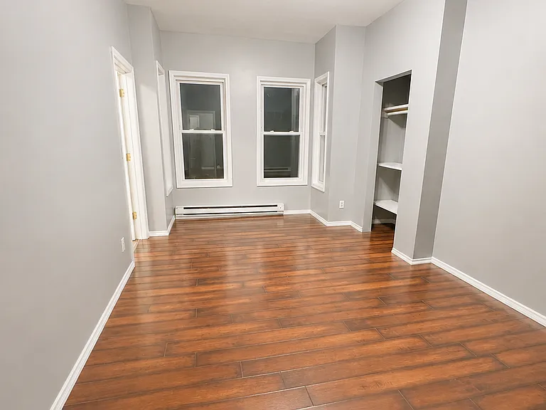 51 N 14th St #3 — Photo 2