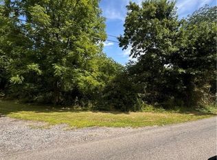 New Buffalo Rd, North Lima, OH 44452