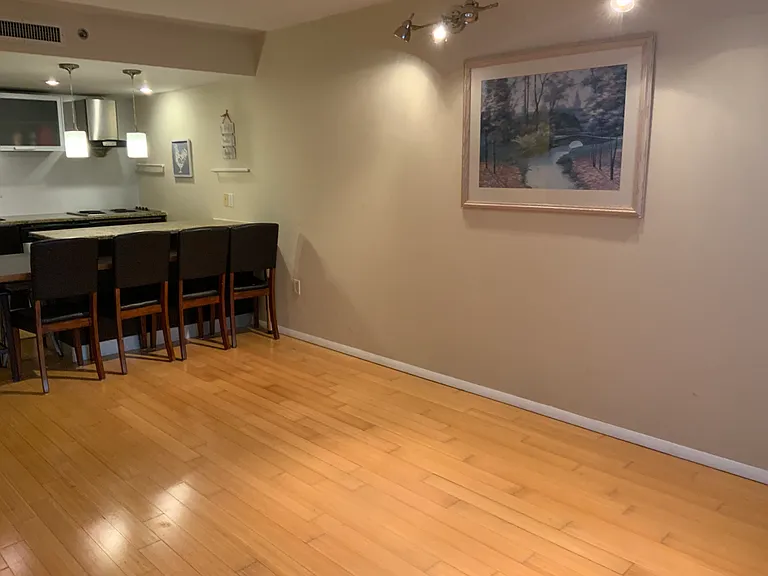 701 S Madison Ave #213 — Photo 24