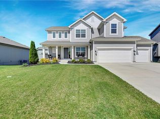 18918 Ocheltree St, Spring Hill, KS 66083