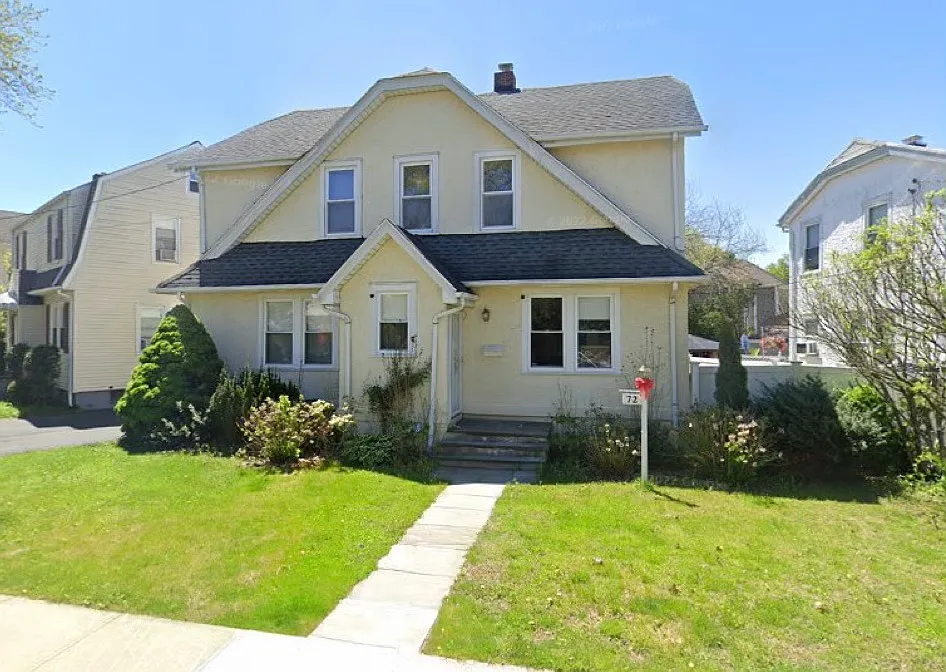 3 bed, $4,500 — Photo 1