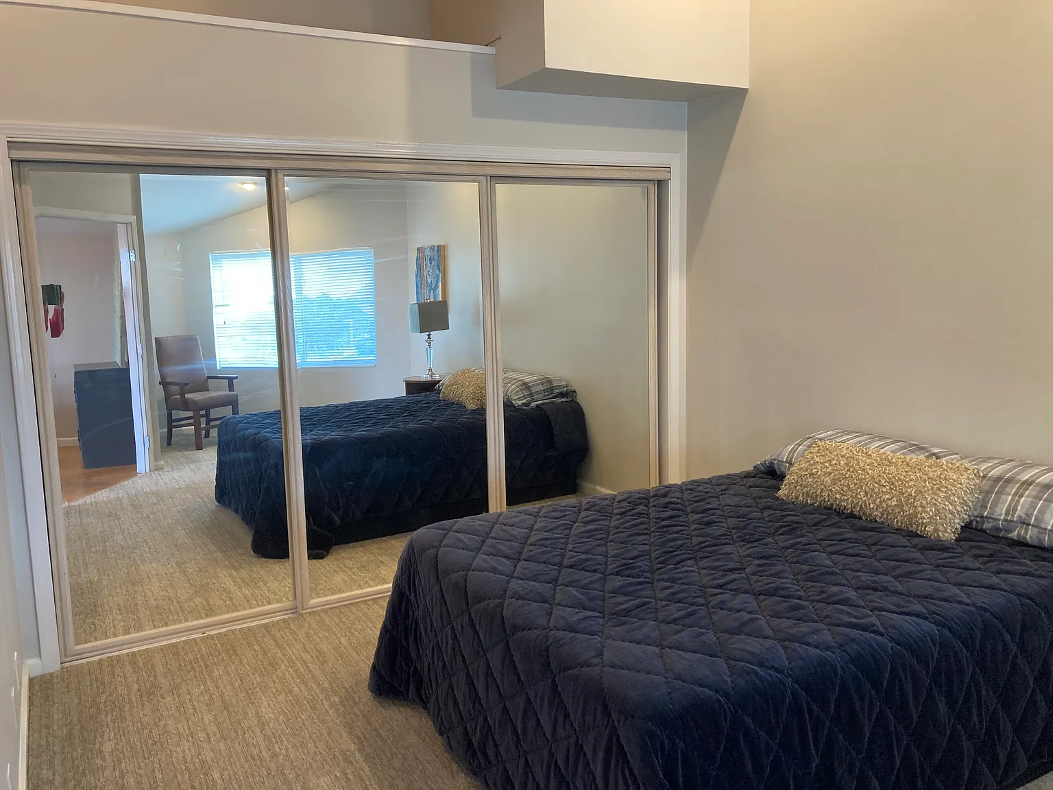 1 bed, 700 sqft, $2,100 — Photo 4