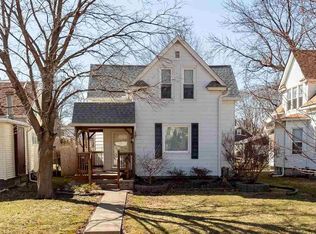 2025 14th St, Moline, IL 61265