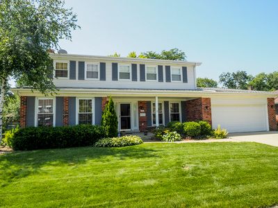 1703 E Peachtree Dr, Arlington Heights, IL, 60004