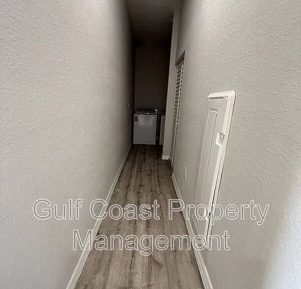 3103 58th St W — Photo 3