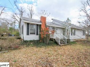 311 S Fish Trap Rd, Greenville, SC 29611
