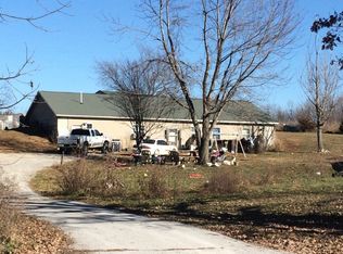 1527 County Road 2756, Moberly, MO 65270