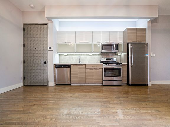 2nd image of 2332 Tilden Ave #3