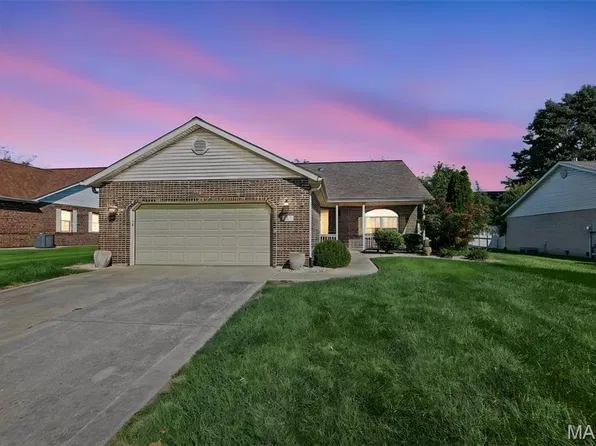 2255 Glenfield Dr, Shiloh, IL 62221