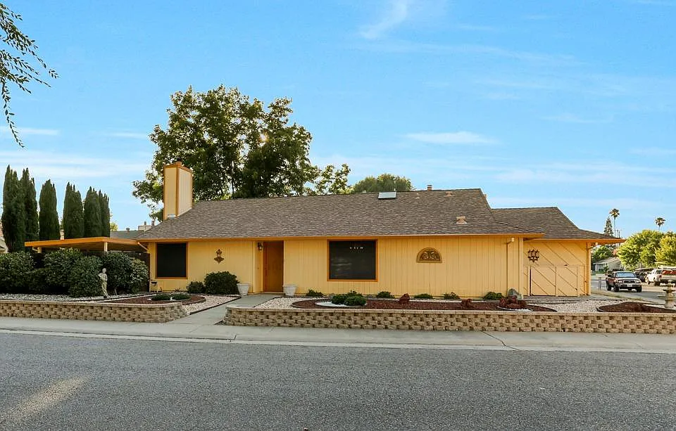 2264 Apple Orchard Ct photo 1