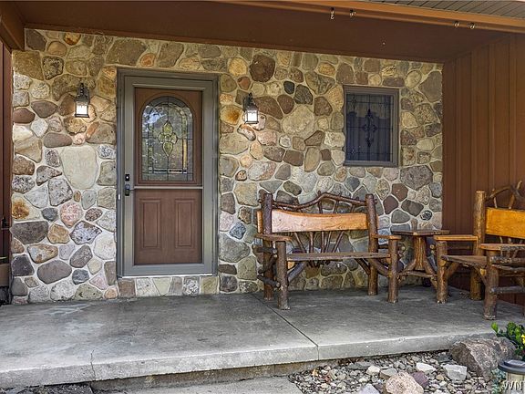 2nd image of 5346 Oakridge Dr