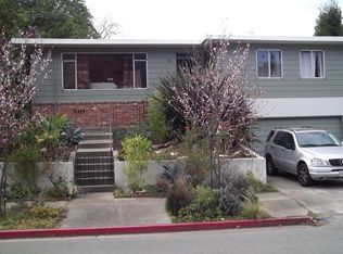 26 Lenox Rd, Kensington, CA 94707