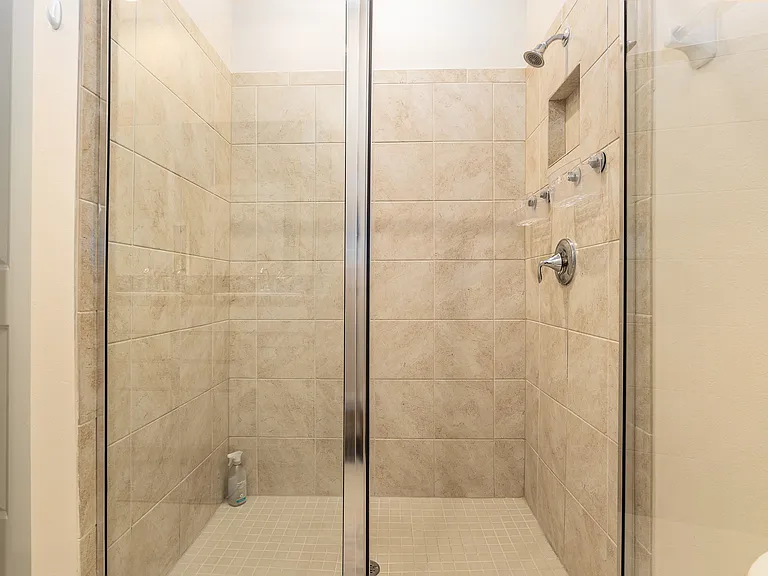 5389 NW 48th Pl — Photo 27