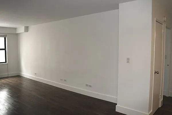 Rented by Cooper & Cooper Real Estate | media 24