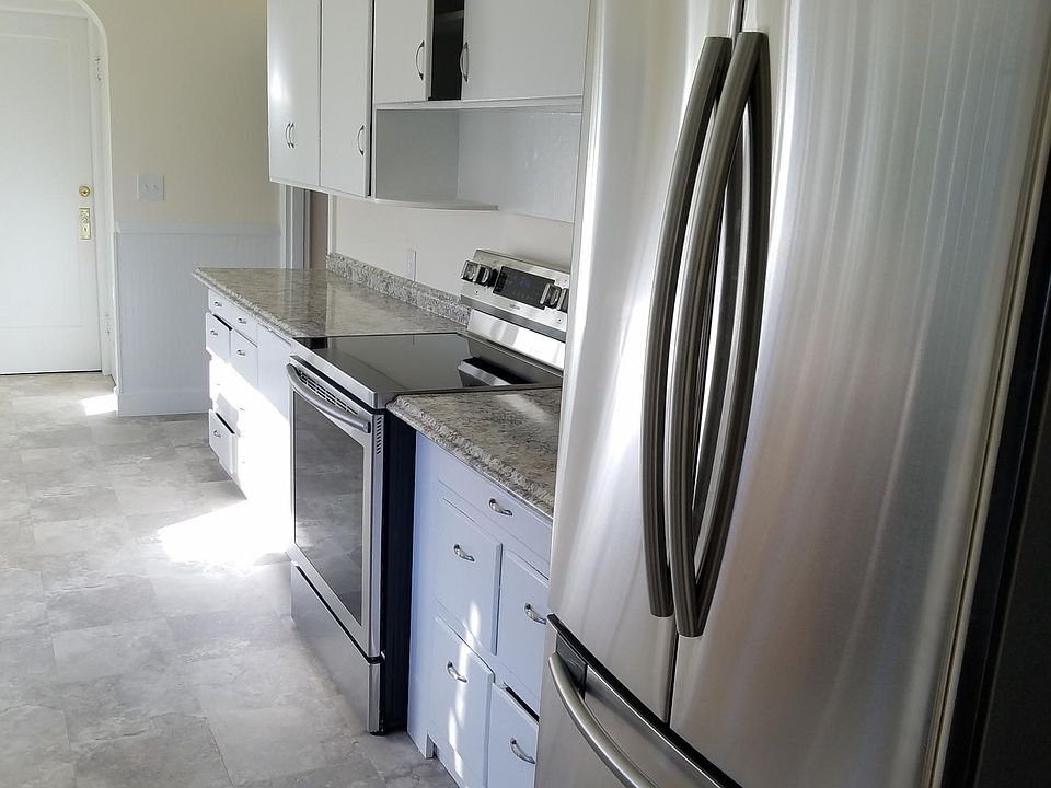 Large kitchen